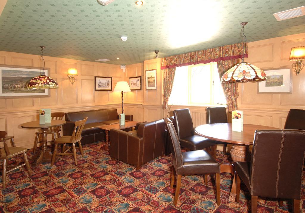 Newmarket Inn ルーズ エクステリア 写真