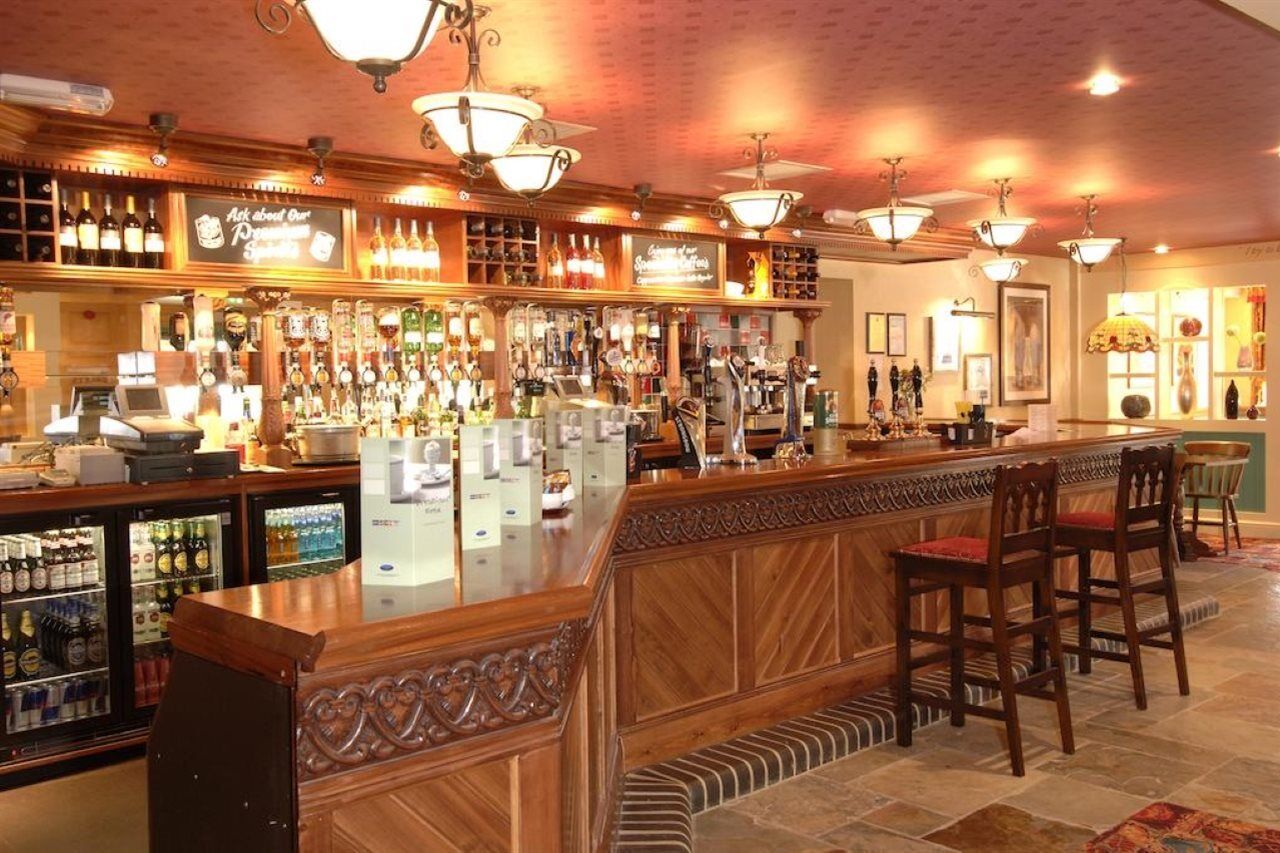 Newmarket Inn ルーズ エクステリア 写真